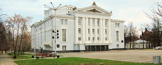 театр оперы и балета имени П. И. Чайковского
